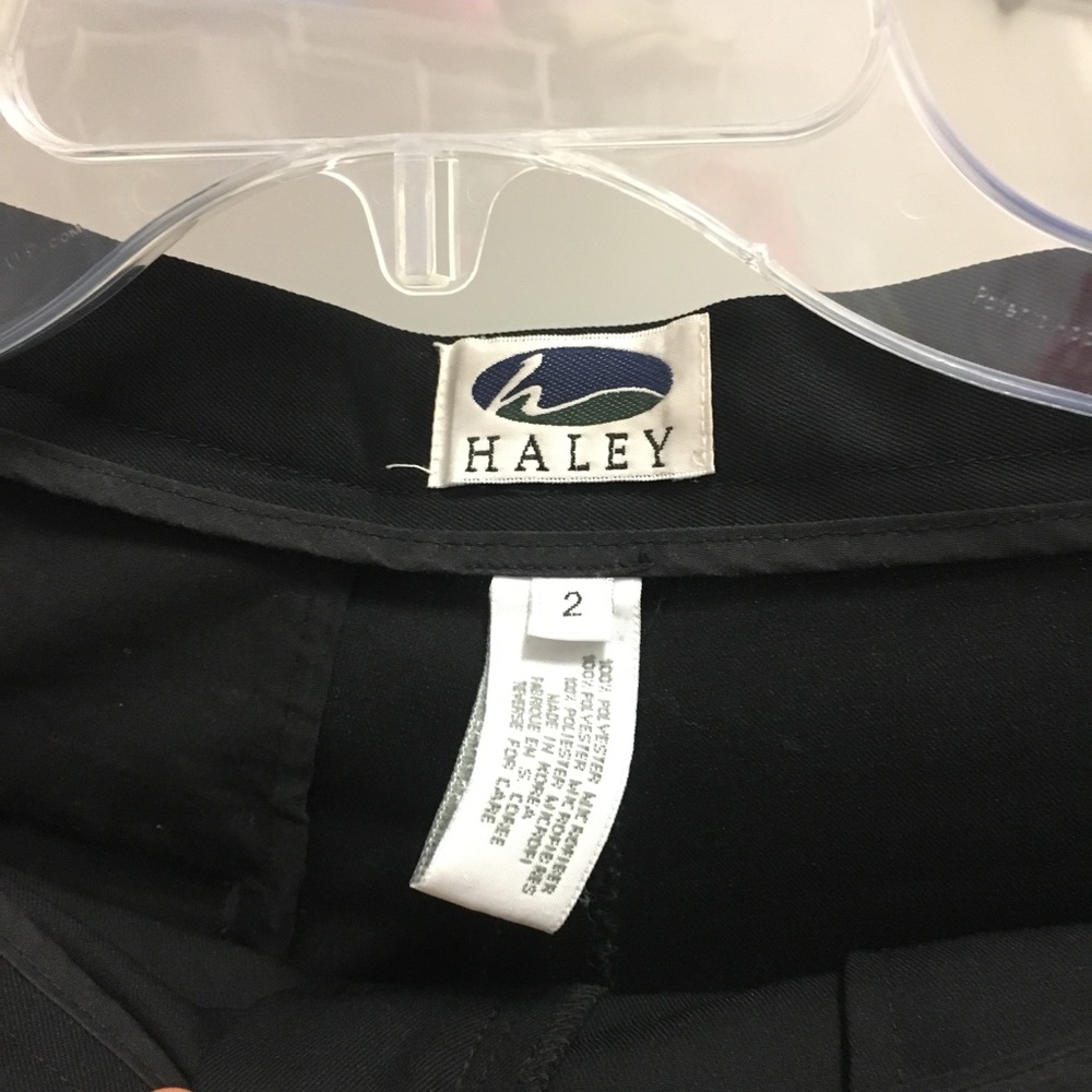 Black shorts - Picture 3 of 6